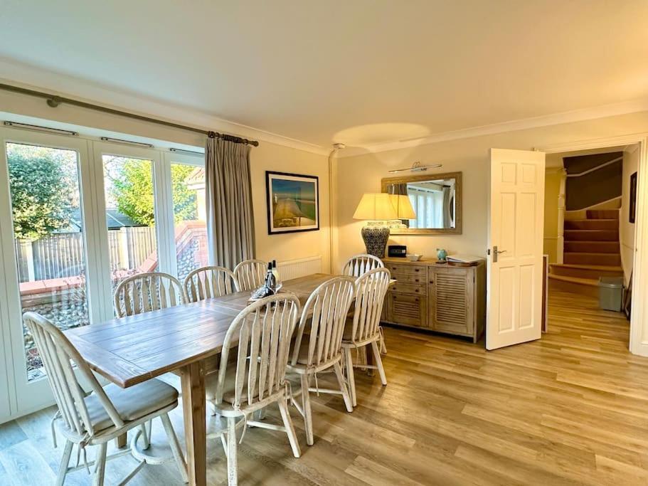 New! Blakeney. Harbour View Blakeney  Esterno foto